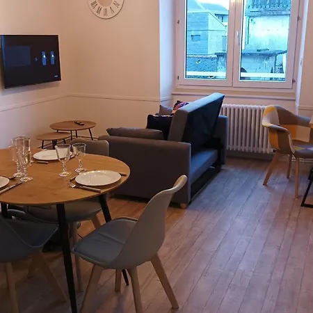: T2 Chaleureux Centre Apartment Loudeac